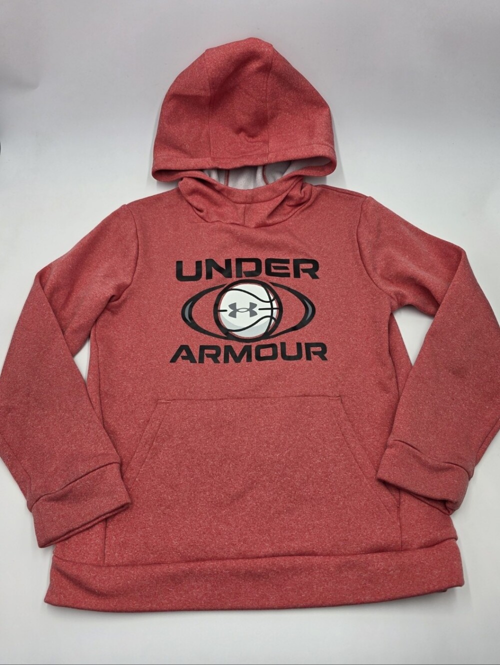 Under Armour boys' basketball hoodie size M
